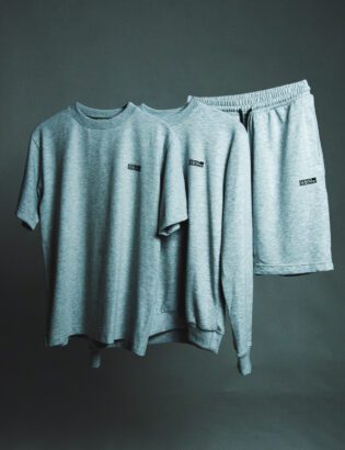 COMBO - sweatshirt + t-shirt + shorts