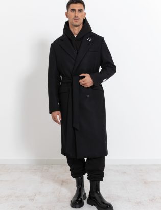 MONSTA black coat