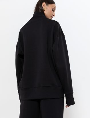 MONSTA black tracksuit woman