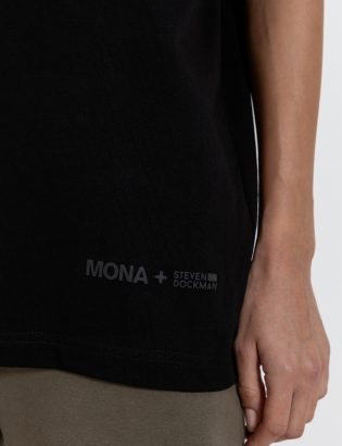 MONSTA black t-shirt