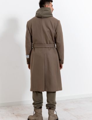 MONSTA brown coat