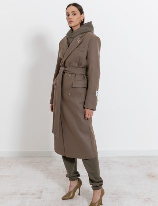 MONSTA brown coat