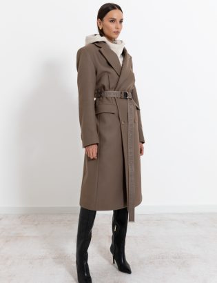 MONSTA brown coat