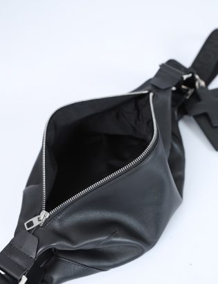 MONSTA black beltbag