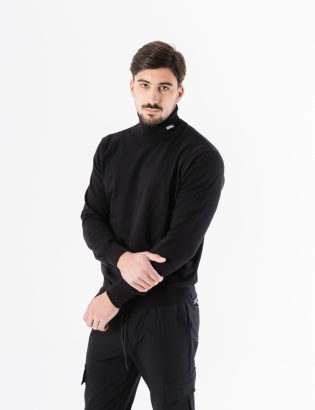 TURTLENECK BLACK