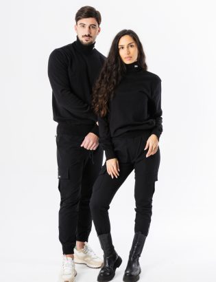 TURTLENECK BLACK